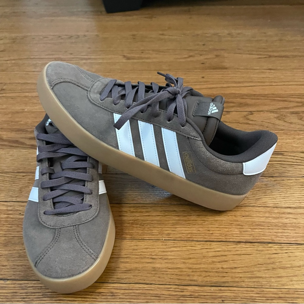 MEN'S ADIDAS BARREDA SNEAKERS BROWN WHITE GUM SIZE 11.5 NEW - Picture 5 of 10